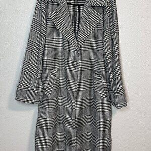 Forever 21 Black and White Houndstooth Trench Coat - Women's Plus 2X